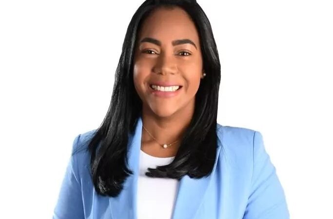 Querella de diputada y su esposo por difamación contra figura de los medios