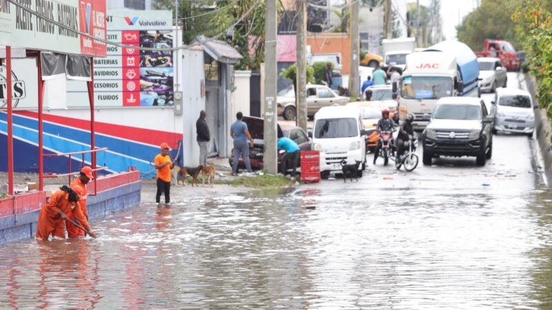 COE ajusta alertas por lluvias: 6 provincias en amarillo y 18 en verde