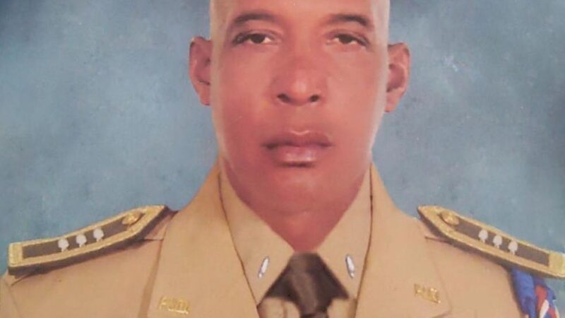 Exigen esclarecimiento por muerte de exoficial del Ejército tras detención en Santo Domingo Norte
