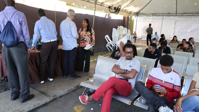 Variabilidad en la afluencia de ciudadanos a las oficinas de la JCE para obtener la nueva cédula