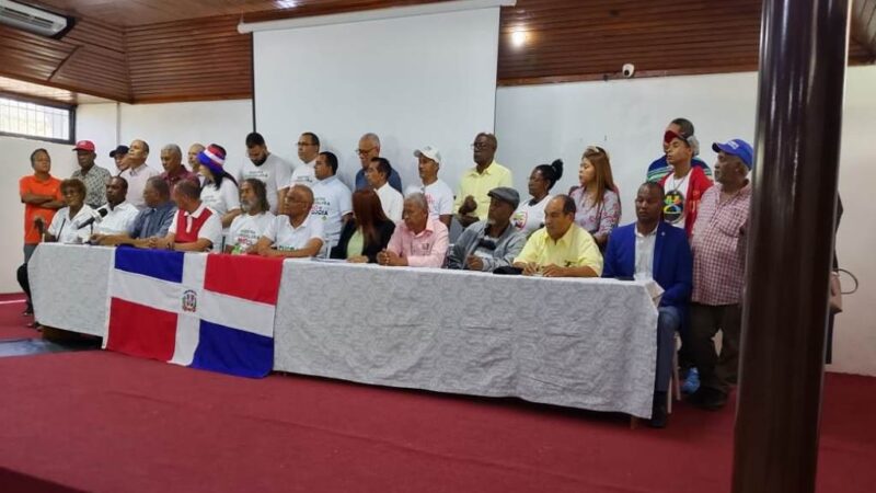 Organizaciones sociales convocan a manifestaciones nacionales por cambios sociales y económicos