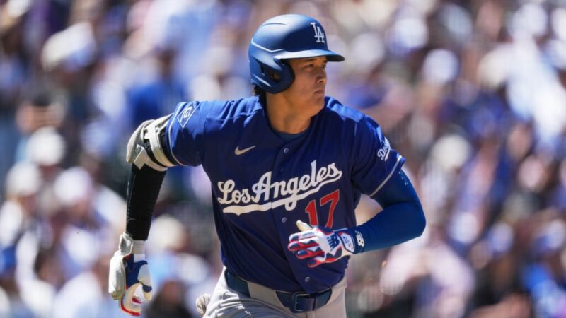 Shohei Ohtani alcanza histórica racha de 51 juegos embasándose en la MLB