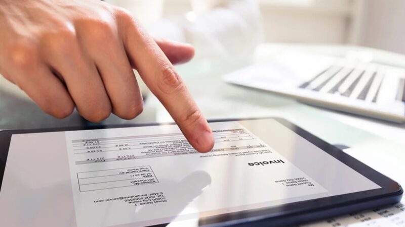 Mipymes deben implementar factura electrónica antes de mayo de 2026