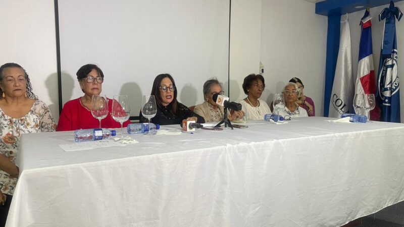 Bioanalistas jubilados demandan aumento de pensiones y preparan marcha al Palacio Nacional