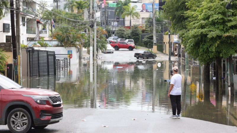 Fuertes lluvias causan estragos en viviendas y comunidades del país