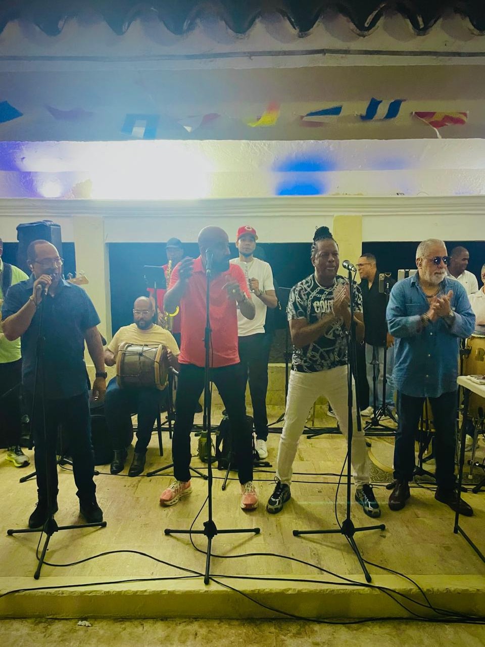 La admirable hermandad entre Henry García y Fenix Ortiz se consolida en la música