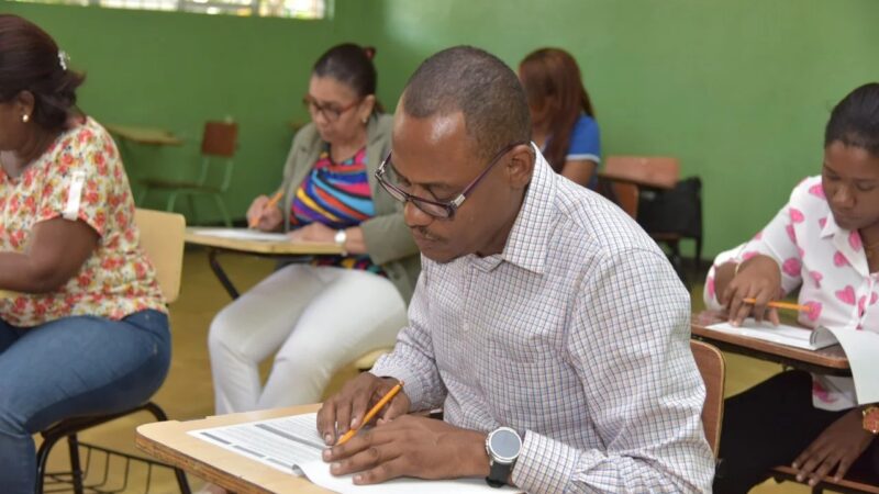Cómo calcular tu aumento salarial tras la Evaluación Docente 2026