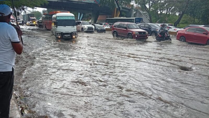 Fuertes lluvias y granizo sorprenden a la población en diversas zonas del país