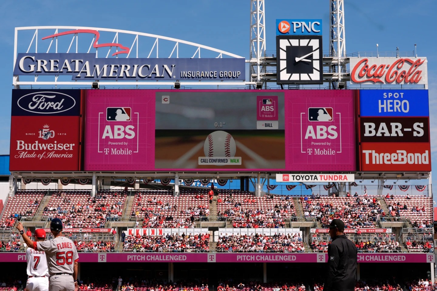 Polémica en la MLB: ¿Los árbitros robot favorecen a los bateadores?
