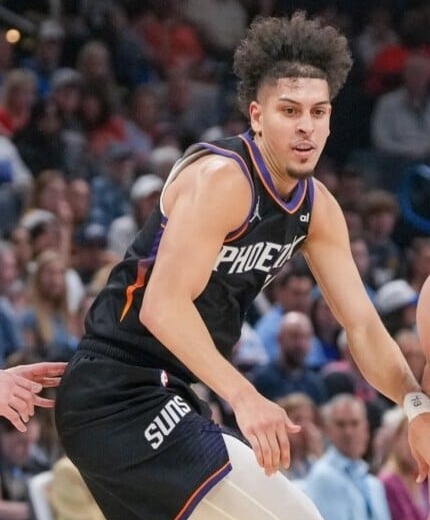 Koby Brea brilla con su mejor desempeño en la NBA al anotar 20 puntos