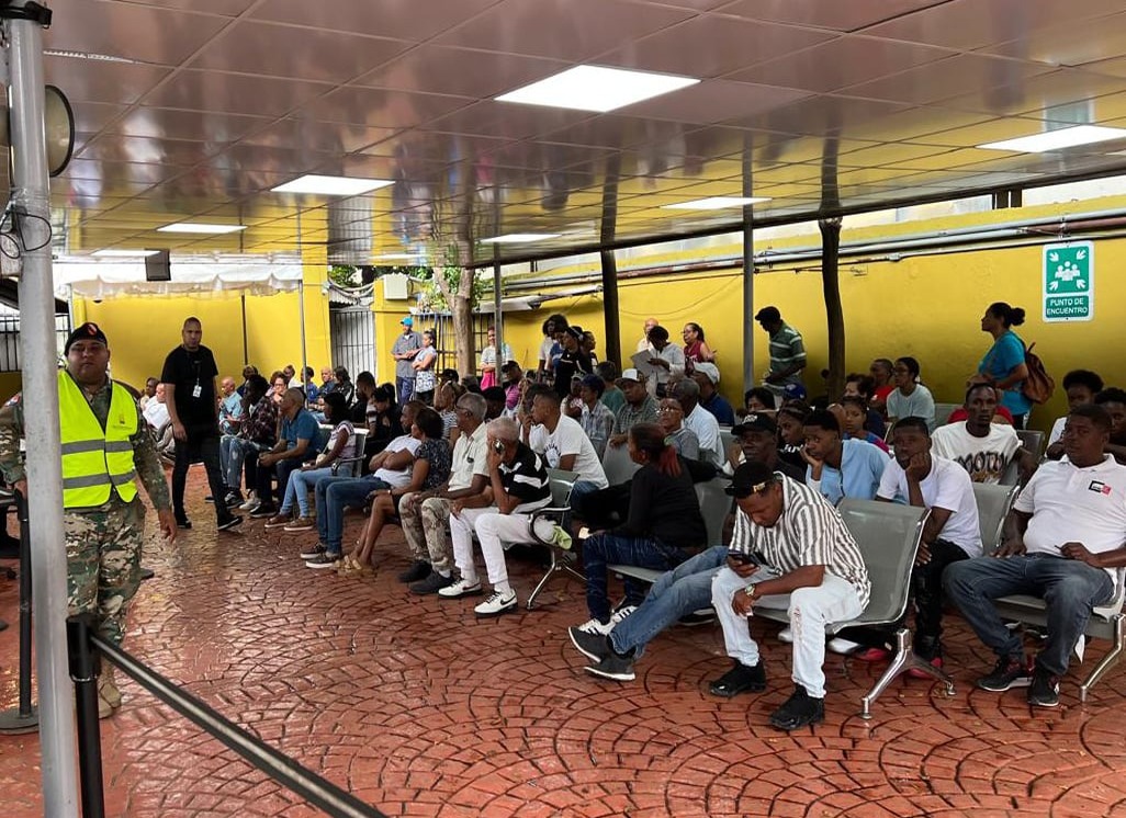 Jornada de renovación de cédulas avanza con fluidez en el Distrito Nacional