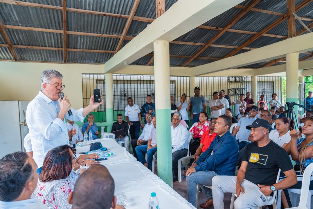 Inicia construcción de nuevo centro de corrección en Barahona