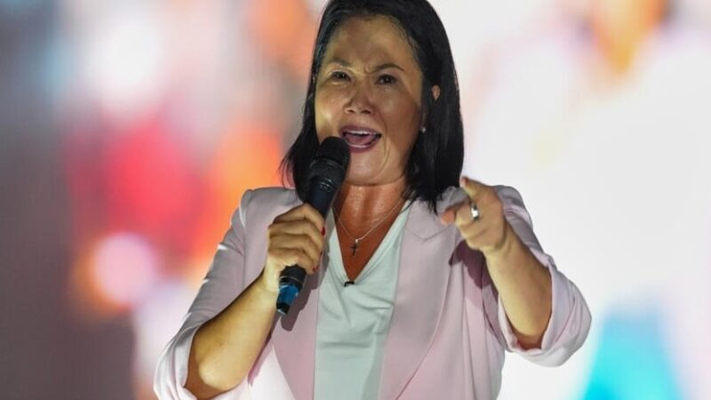 Keiko Fujimori lidera elecciones en Perú; López Aliaga se perfila como su rival en segunda vuelta