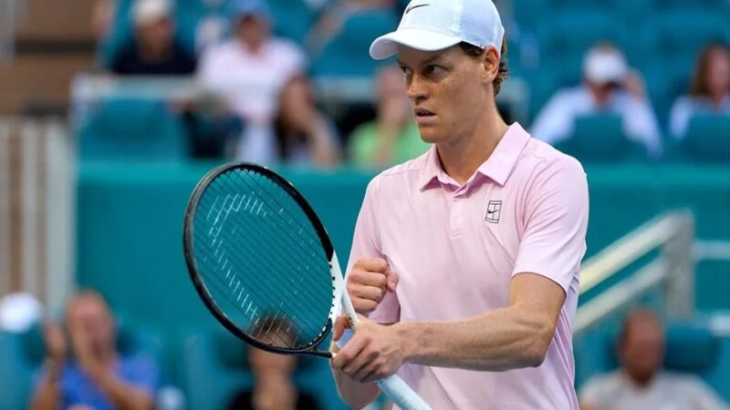 Jannik Sinner arrebata el liderato a Alcaraz y apunta al Roland Garros