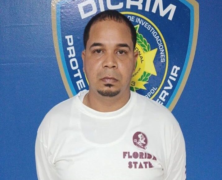 Se entrega sospechoso clave en caso de homicidio de “La China” en Santiago