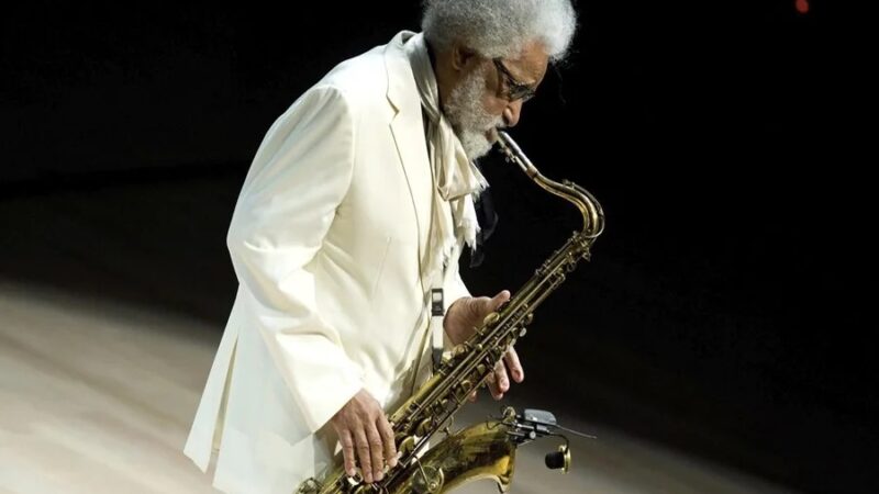 Muere el icónico saxofonista de jazz Sonny Rollins a los 95 años