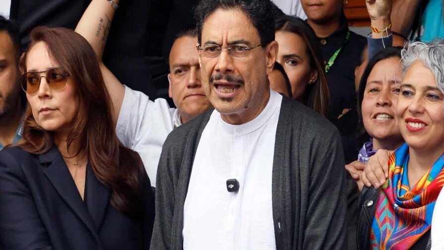 De la Espriella y Cepeda encabezan votaciones en Colombia, se medirán en segunda vuelta