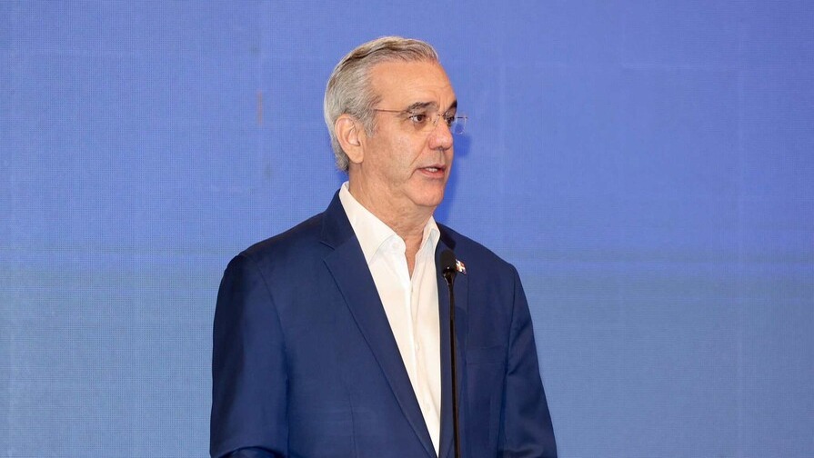 Presidente Abinader aborda el incremento de los precios de combustibles