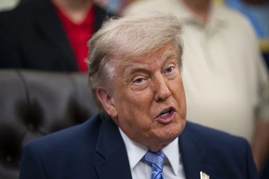 Donald Trump intensifica sus ataques contra candidatos republicanos críticos