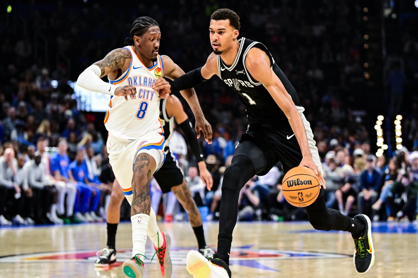 Thunder y Spurs se enfrentan en un decisivo séptimo juego por el pase a las Finales