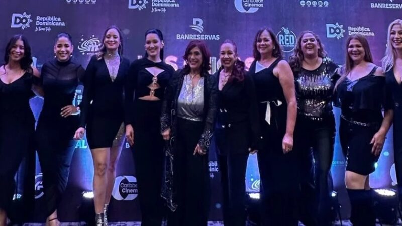 Wilfrido Vargas insta a solicitar permiso para usar el nombre Las Chicas del Can