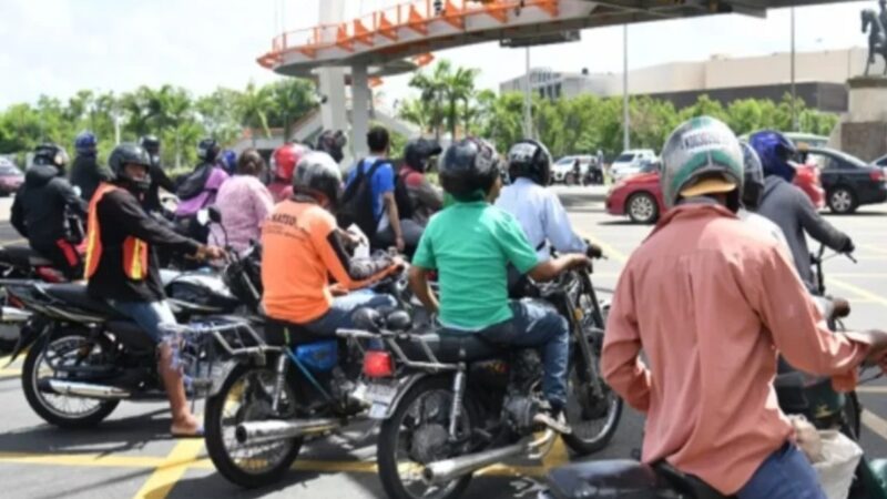Gobierno intensifica medidas contra motoristas que violan normas de tránsito