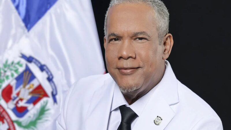 Héctor Acosta une a líderes políticos en emotivo homenaje a las madres en Bonao