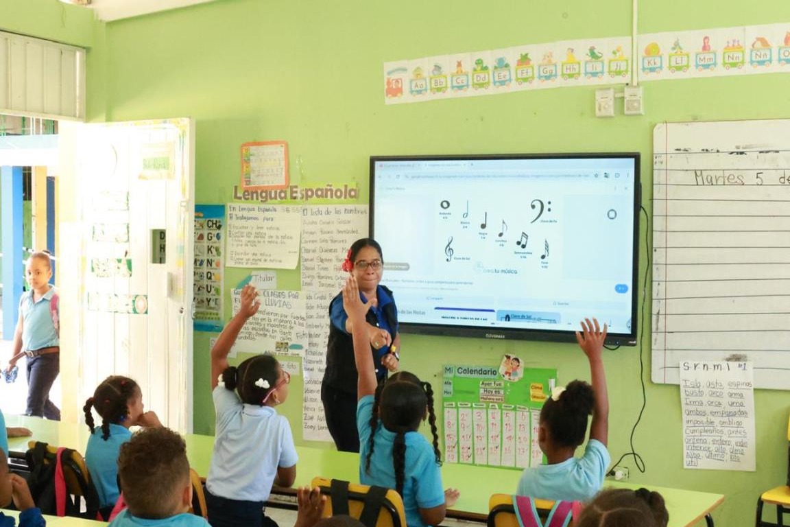 Avance significativo en la evaluación docente con más de 67 mil observaciones completadas