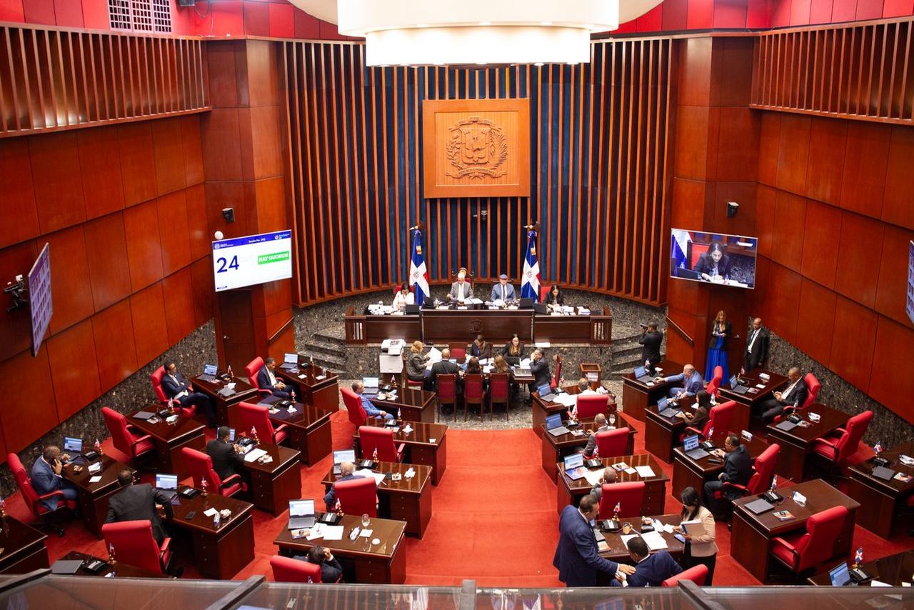 Senado da luz verde a ley para impulsar inversiones en el país