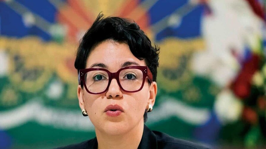 Dominique Dupuy en el ojo del huracán por presunto nepotismo