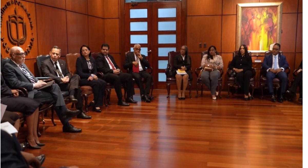 Aumento salarial para jueces y personal administrativo del Poder Judicial dominicano