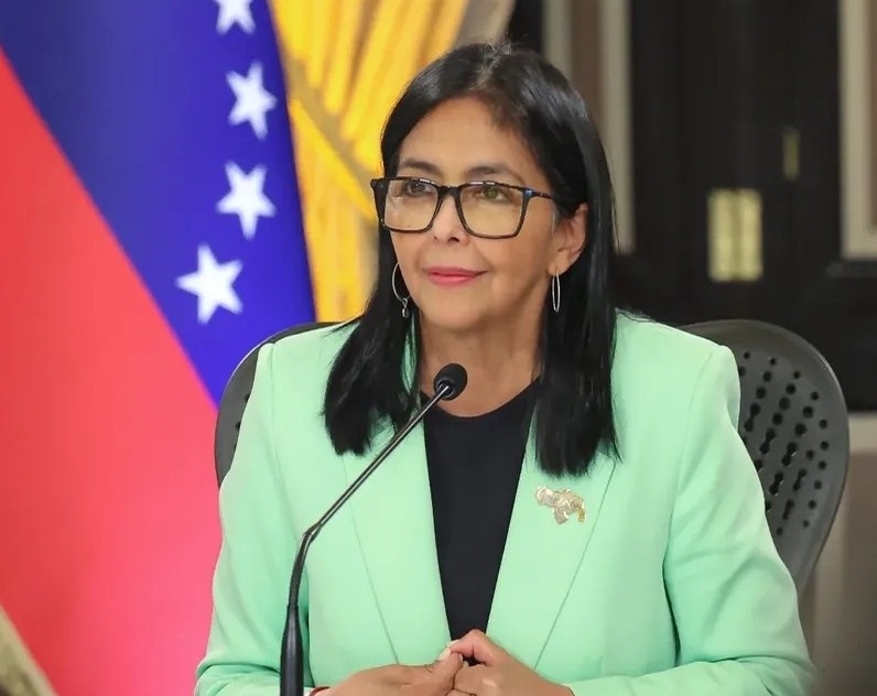 Provea critica a Delcy Rodríguez por permitir incursión aérea de Estados Unidos en Caracas