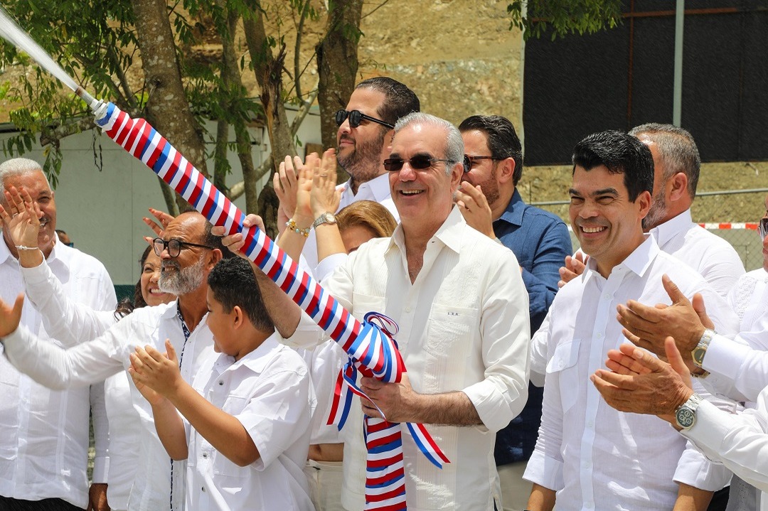 Inauguran acueducto múltiple en San José de Ocoa beneficiando a miles de residentes