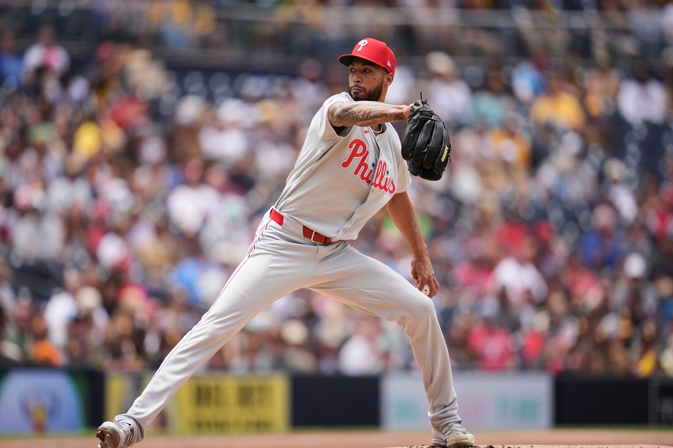 Cristopher Sánchez deslumbra con histórica racha en las Grandes Ligas