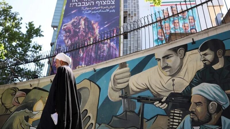 Irán y EE.UU. avanzan en diálogo con mediación de Pakistán