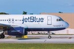 JetBlue redirige vuelos hacia Florida para atender demanda en el Caribe