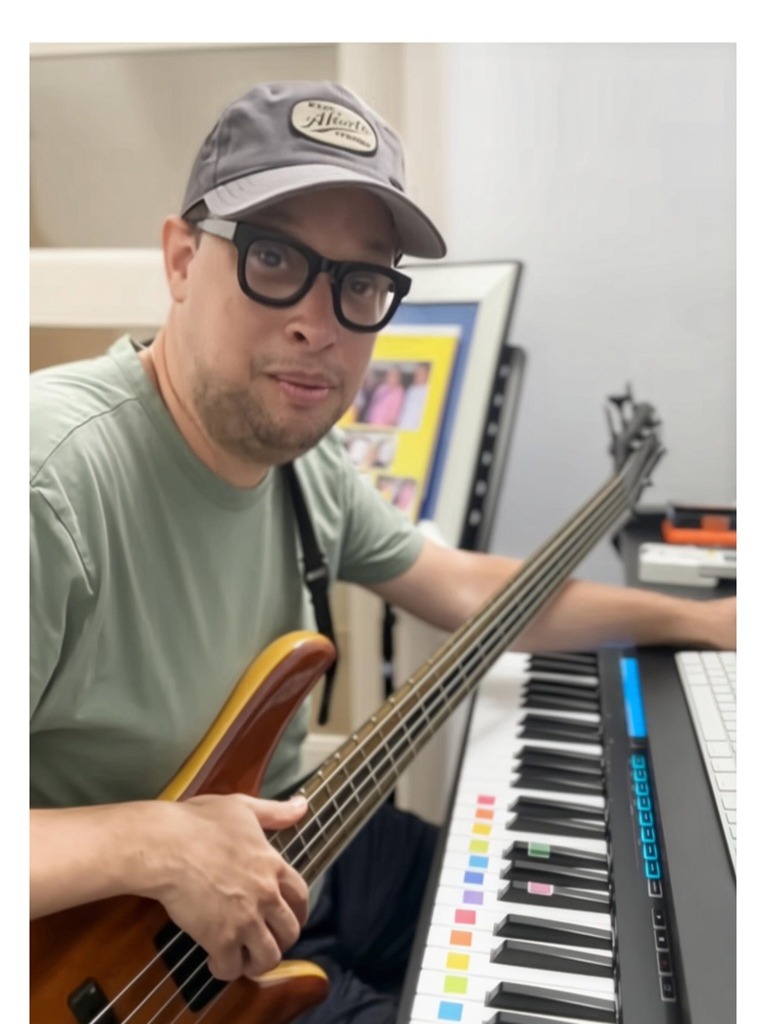 Isaías Leclerc critica el uso de IA en la música por parte de artistas dominicanos