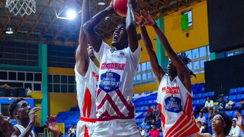 Torneo Interbarrial de Baloncesto alcanza su fase culminante