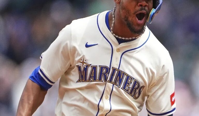 Julio Rodríguez, una esperanza en la carrera por el MVP de la Liga Americana