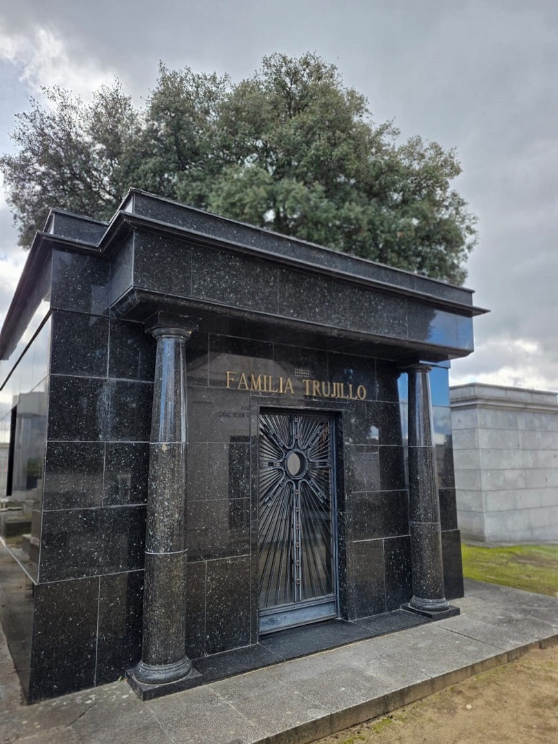 Trujillo, el dictador dominicano que reposa en el cementerio de El Pardo, España
