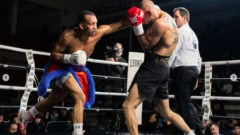 Saúl Luna se corona campeón del WBC Latino en vibrante combate