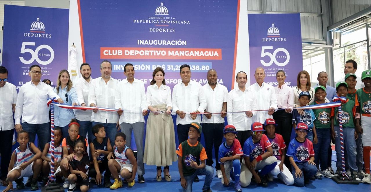 Entregan moderno multiuso en el Club Manganagua para impulsar el deporte comunitario