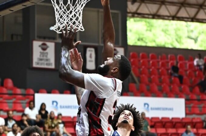 Gigantes aseguran victoria ante Marineros en cierre ajustado