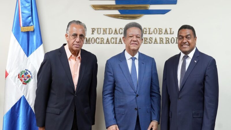 Leonel Fernández insta a los dominicanos a respaldar los Juegos Centroamericanos y del Caribe 2026