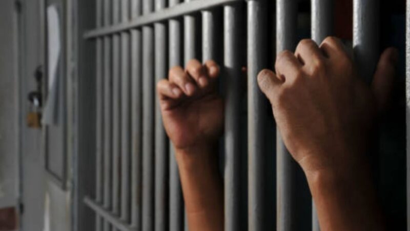 El Abandono Familiar: Un Desafío Adicional para Jóvenes en Conflicto con la Ley