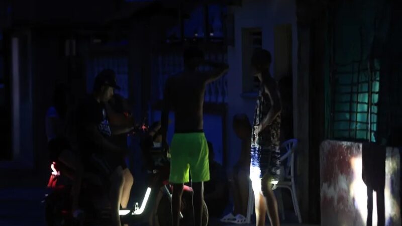 Cuba Enfrenta Apagón Masivo por Crisis Energética