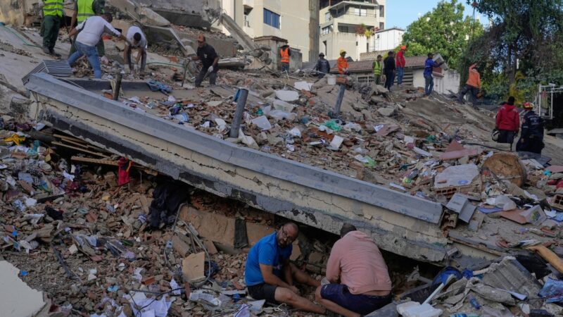Rescatistas Dominicanos Viajan a Venezuela para Brindar Asistencia Humanitaria