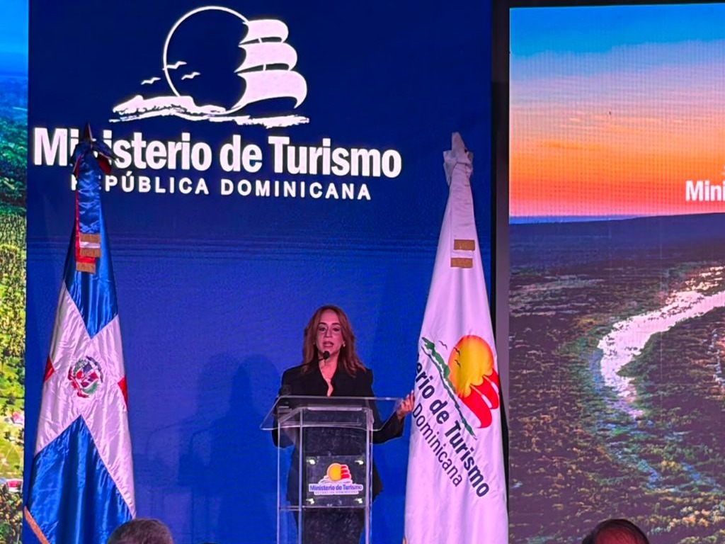 El Turismo Dominicano: Pilar Económico y Generador de Empleos