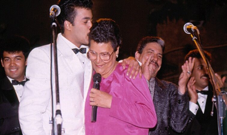 La Colaboración Inolvidable de Juan Luis Guerra y 440 con Alex Bueno