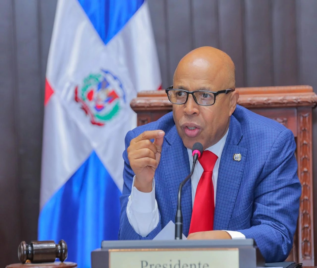 Alfredo Pacheco insta al Congreso a agilizar medidas económicas